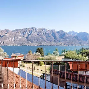  Apartment View With Private Parking Italy