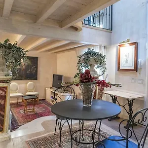  Apartment Sabrina's By Short Holidays Italy