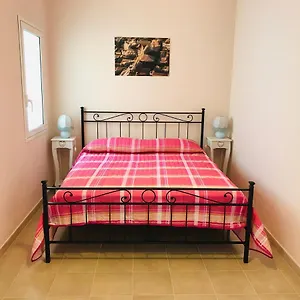https://nilla-apartments.sicilyhotelsitaly.net