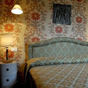 Verona House Aparthotel